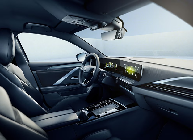 Amplitude-Auto-Opel-Astra-Sports-Tourer