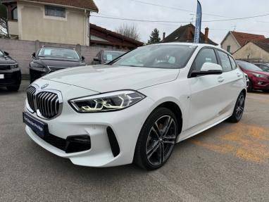 Voir le détail de l'offre de cette BMW Série 1 116iA 109ch M Sport DKG7 de 2022 en vente à partir de 385.05 €  / mois