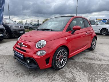 Voir le détail de l'offre de cette ABARTH 500C 1.4 Turbo T-Jet 145ch  595 de 2022 en vente à partir de 204.46 €  / mois