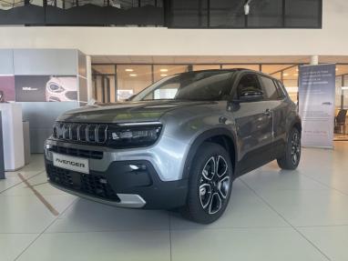 Voir le détail de l'offre de cette JEEP Avenger Electrique 115kW 156ch Summit de 2023 en vente à partir de 38 999 € 