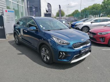 Voir le détail de l'offre de cette KIA Niro 1.6 GDi 105ch ISG + électrique 43.5ch Design DCT6 de 2019 en vente à partir de 267.5 €  / mois