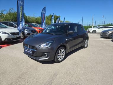 Voir le détail de l'offre de cette SUZUKI Swift 1.2 Dualjet Hybrid 83ch Privilège de 2021 en vente à partir de 182.38 €  / mois