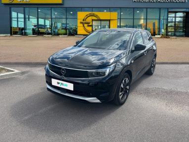 Voir le détail de l'offre de cette OPEL Grandland X 1.2 Turbo 130ch Elegance Business BVA8 MY23 de 2024 en vente à partir de 29 599 € 