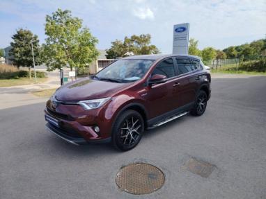 Voir le détail de l'offre de cette TOYOTA RAV4 197 Hybride Design 2WD CVT de 2017 en vente à partir de 318.26 €  / mois