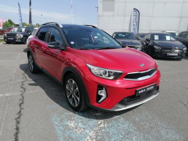 Voir le détail de l'offre de cette KIA Stonic 1.0 T-GDi 120ch MHEV Launch Edition DCT7 de 2020 en vente à partir de 255.34 €  / mois