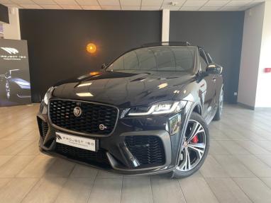 Voir le détail de l'offre de cette JAGUAR F-Pace SVR 5.0 550ch BVA8 AWD de 2021 en vente à partir de 980.9 €  / mois