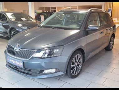 Voir le détail de l'offre de cette SKODA Fabia Combi 1.2 TSI 90ch Edition Greentec de 2016 en vente à partir de 222.08 €  / mois