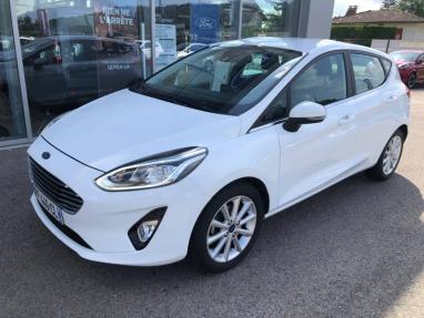 Voir le détail de l'offre de cette FORD Fiesta 1.0 EcoBoost 100ch Stop&Start Titanium 5p Euro6.2 de 2019 en vente à partir de 172.25 €  / mois