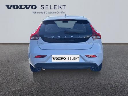 VOLVO V40 D2 AdBlue 120ch Signature Edition Geartronic à vendre à Troyes - Image n°4