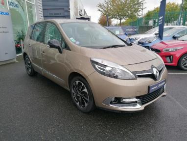 Voir le détail de l'offre de cette RENAULT Scenic 1.2 TCe 130ch energy Bose Euro6 2015 de 2016 en vente à partir de 238.06 €  / mois