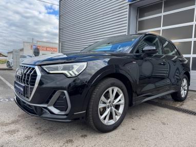 Voir le détail de l'offre de cette AUDI Q3 35 TFSI 150ch S line S tronic 7 de 2020 en vente à partir de 395.18 €  / mois