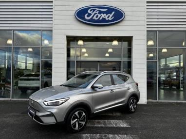 Voir le détail de l'offre de cette MG ZS EV AUTONOMIE STANDARD 51KW LUXURY de 2024 en vente à partir de 352.62 €  / mois