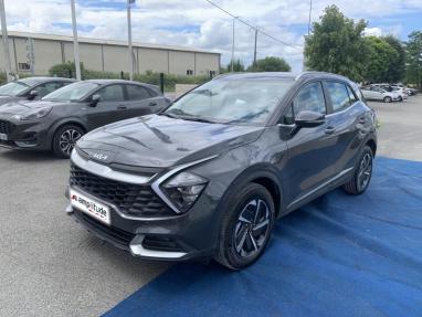 Voir le détail de l'offre de cette KIA Sportage 1.6 T-GDi 230ch HEV  Active Business BVA6 4x2 de 2022 en vente à partir de 271.19 €  / mois