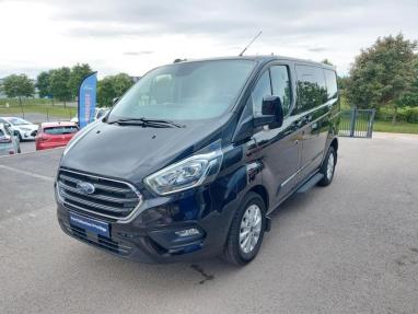 Voir le détail de l'offre de cette FORD Transit Custom Fg 300 L1H1 2.0 EcoBlue 170 S&S Cabine Approfondie Limited BVA6 7cv de 2022 en vente à partir de 502.32 € / mois