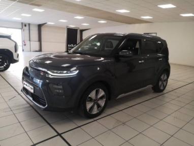 Voir le détail de l'offre de cette KIA e-Soul Premium 204ch de 2020 en vente à partir de 186.04 €  / mois