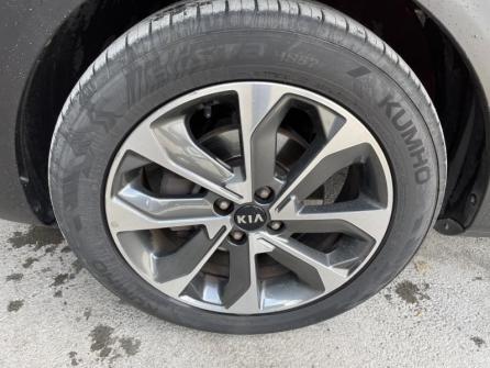 KIA Stonic 1.6 CRDi 110ch ISG Premium à vendre à Reims - Image n°9