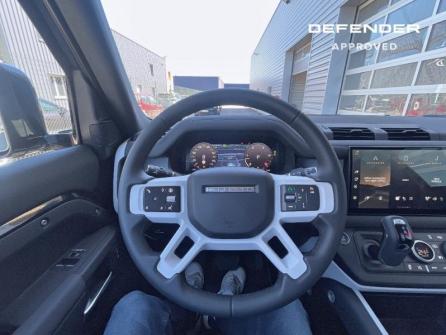 LAND-ROVER Defender 90 3.0 D200 Hard Top S à vendre à Troyes - Image n°8