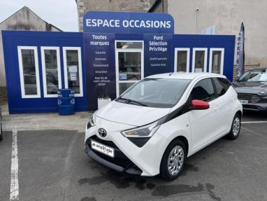 Voir le détail de l'offre de cette TOYOTA Aygo 1.0 VVT-i 72ch x-play 5p MY20 de 2021 en vente à partir de 104.29 €  / mois
