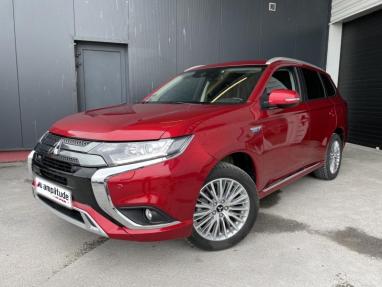 Voir le détail de l'offre de cette MITSUBISHI Outlander PHEV Twin Motor Business 4WD Euro6d-T EVAP 5cv de 2020 en vente à partir de 20 799 €