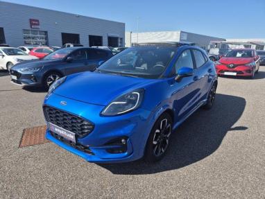 Voir le détail de l'offre de cette FORD Puma 1.0 Flexifuel 125ch S&S mHEV ST-Line X de 2023 en vente à partir de 247.37 €  / mois