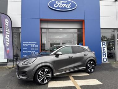 Voir le détail de l'offre de cette FORD Puma 1.0 EcoBoost 155ch mHEV ST-Line X 8cv de 2020 en vente à partir de 255.53 €  / mois