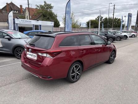 TOYOTA Auris Touring Sports HSD 136h Design à vendre à Beaune - Image n°5