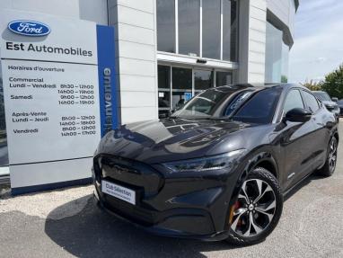 Voir le détail de l'offre de cette FORD Mustang Mach-E 351ch Extended Range 99kWh Premium AWD de 2022 en vente à partir de 311.5 €  / mois